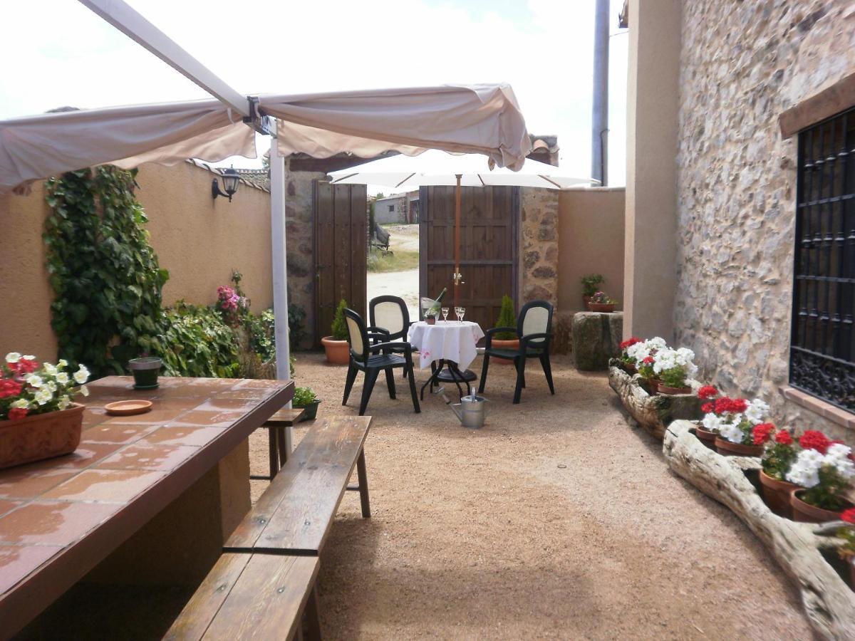 Maison d'hôtes Camino Del Prado à Santa Maria la Real de Nieva Extérieur photo