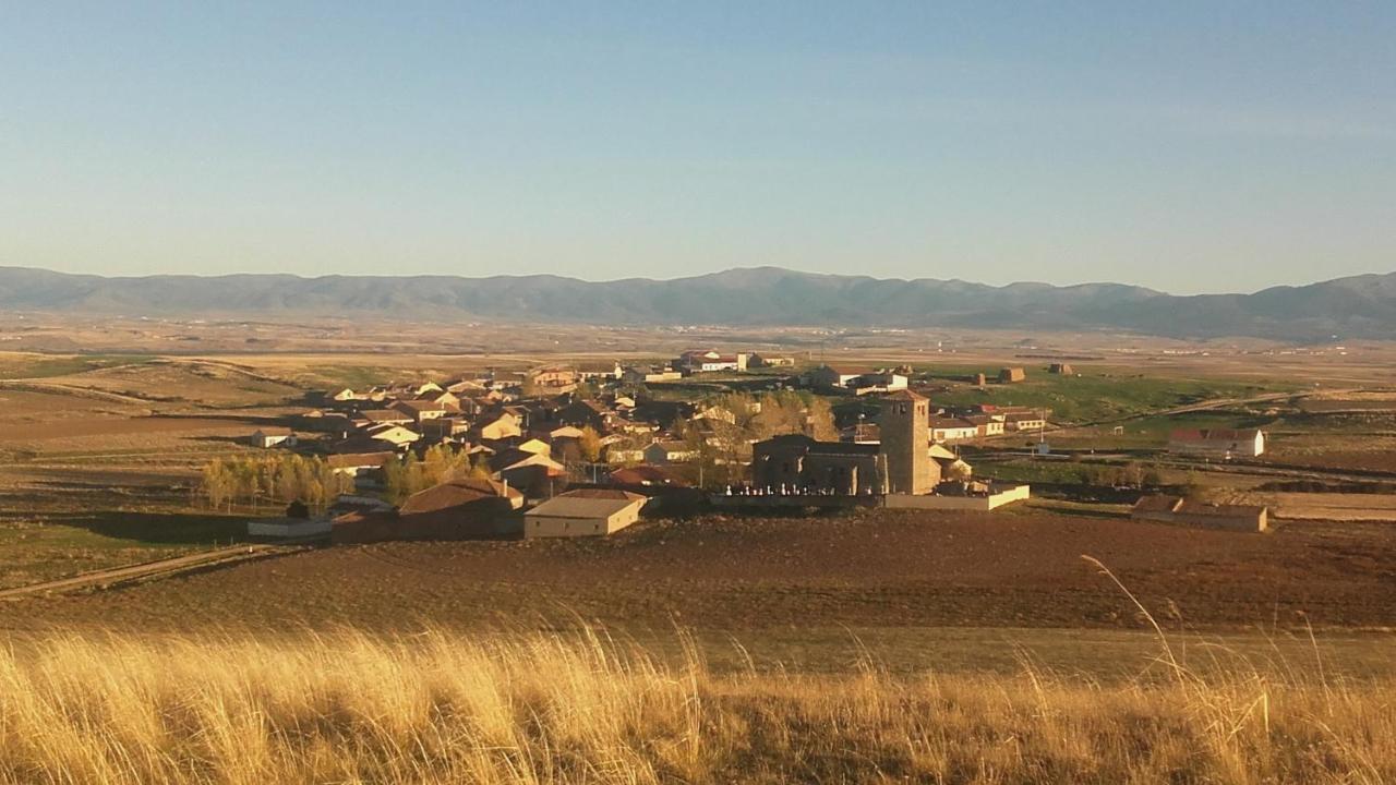 Maison d'hôtes Camino Del Prado à Santa Maria la Real de Nieva Extérieur photo